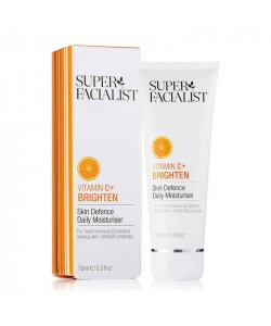 Super facialist Vitamin C+ skin defence Daily Moisturiser 75ml