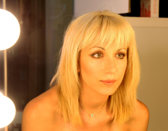 Beauty Make Up Video Tutorial: Καλοκαιρινό Μακιγιάζ 2012 Βήμα Βήμα! Δες το γιατί σου έχω ερώτηση!!